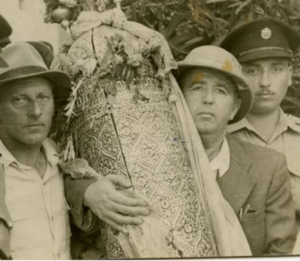 רפאל עבו ופסח בן אורי 1950