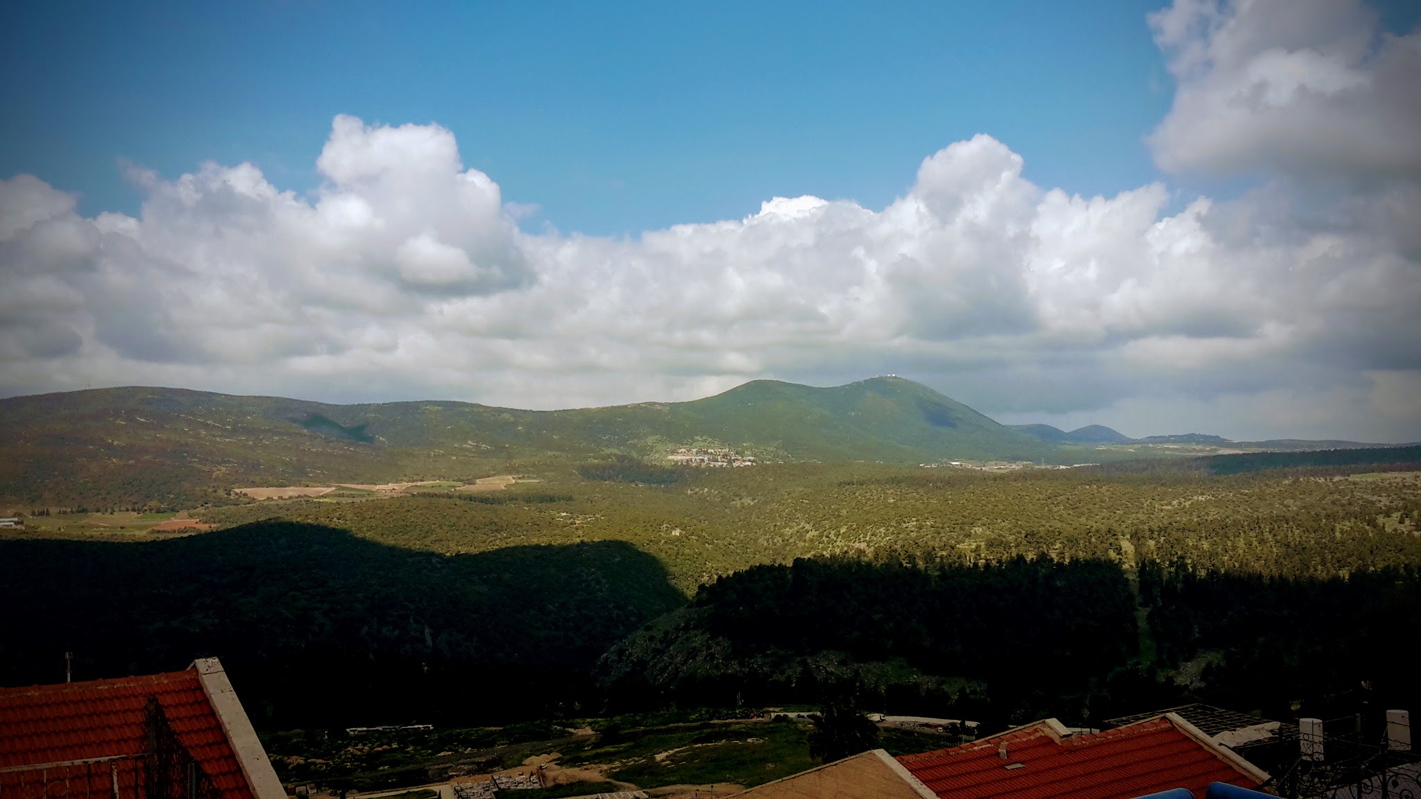 ביבליוגרפיה עשירה על משפחת עבו – ספרים, מאמרים, מראי מקום, מקורות ראשונים, ארכיון